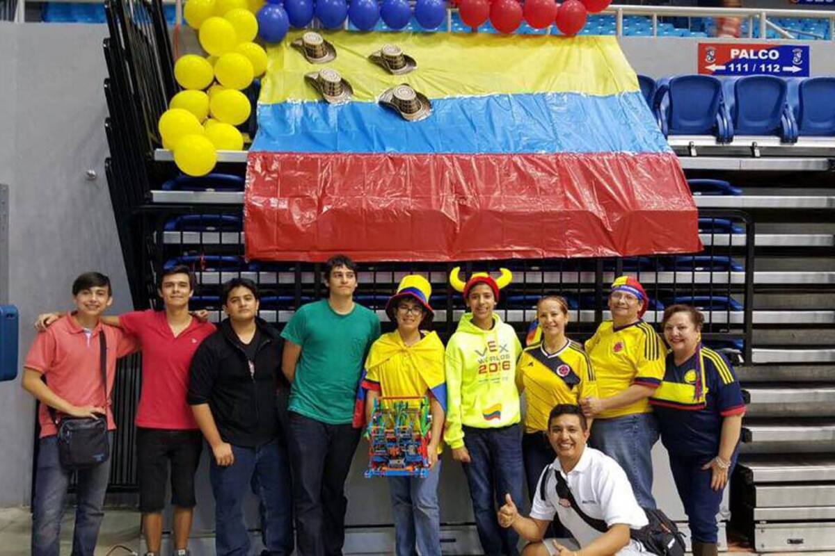 Colegio San Pedro, de Bucaramanga, es campeón latinoamericano de robótica (Foto: Suministrada /VANGUARDIA LIBERAL)
