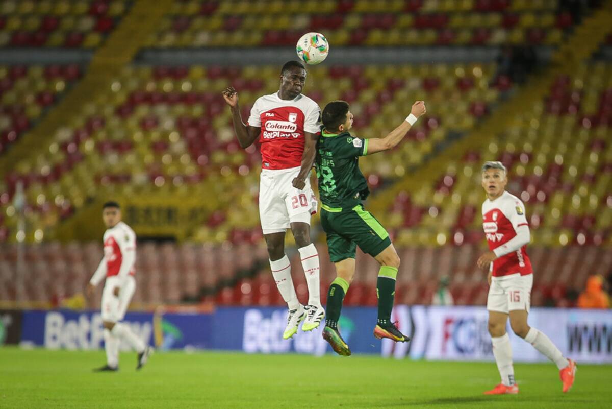 Santa Fe y Bucaramanga empataron 0-0 en la última fecha del Grupo B de los cuadrangulares semifinales. Foto: Colprensa.