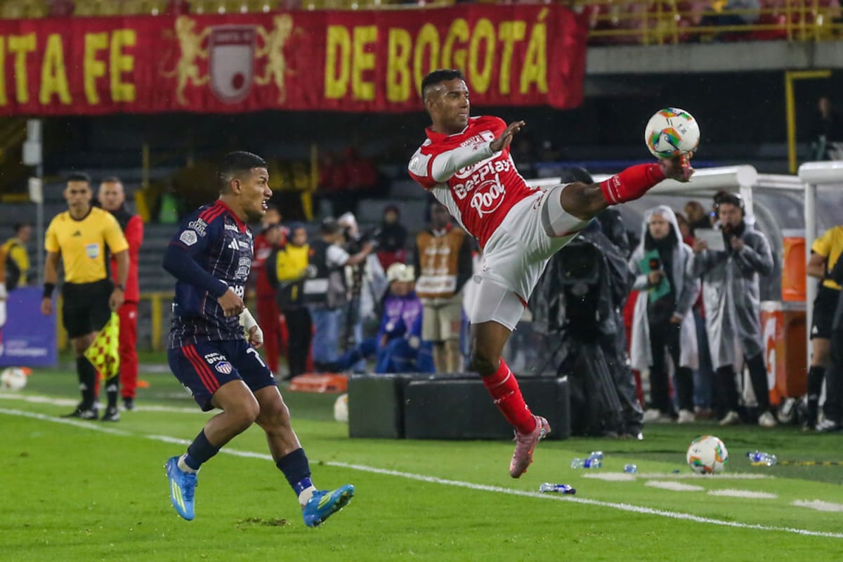 Santa Fe y Junior buscan la final de la Liga BetPlay I de 2026. Foto: Colprensa.