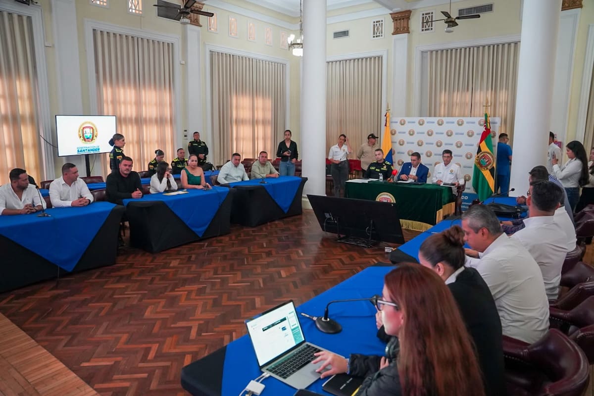 Santander fortalece la seguridad con 37 vehículos para la Policía y apoyo de 17 municipios. | Foto: Suministrado, Vanguardia.