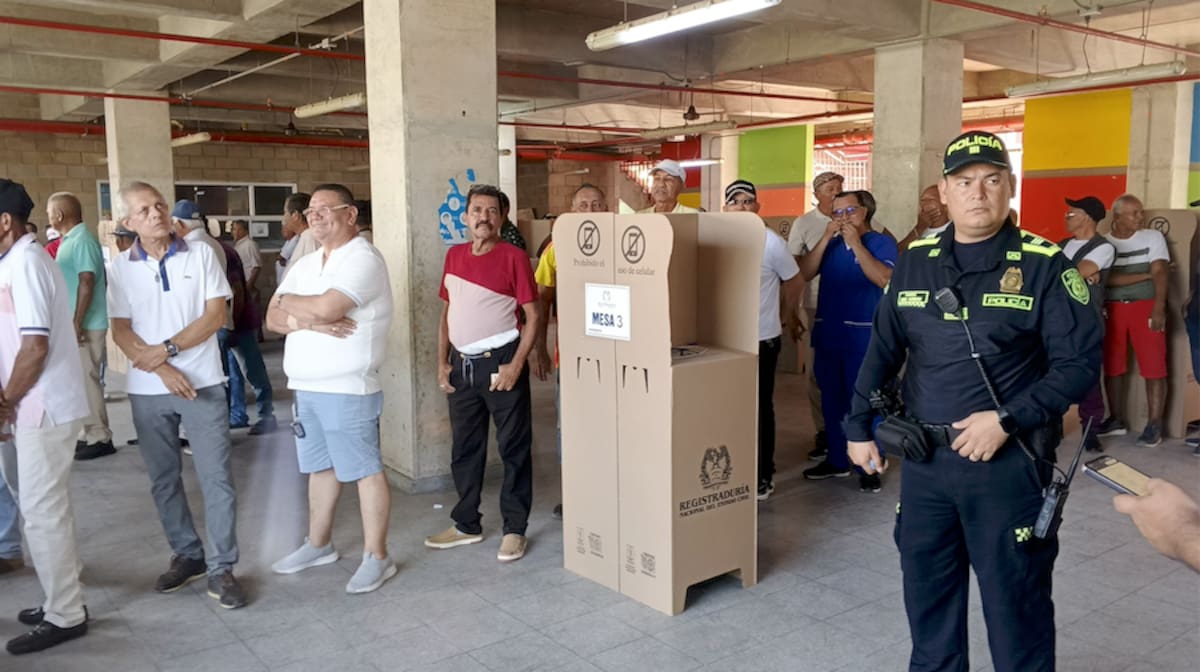 Santander tiene 825 puestos de votación y más de 10.000 uniformados dispuestos en las elecciones de este domingo