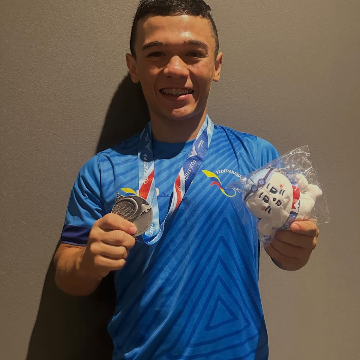 Santiago León Prada consiguió una medalla en la Serie Mundial de Para Natación de Fuji, Japón. Foto: Comité Paralímpico Colombiano.