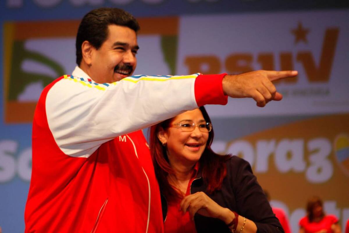 En un discurso ante la Asamblea legislativa la noche del lunes, Maduro anunció el reemplazo del decreto con el que había delimitado unilateralmente límites de su país con Colombia y Guyana. (Foto: EFE / VANGUARDIA LIBERAL)