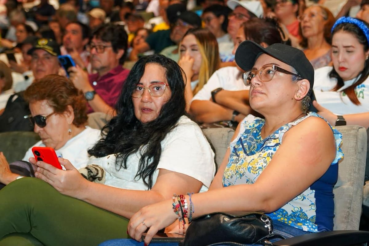 El proceso para definir el futuro del páramo continúa en fase de concertación. Sin embargo, las posiciones de los diferentes sectores siguen sin coincidir sobre los seis puntos exigidos por la Corte Constitucional. Foto: Gabriel Medina, Minambiente