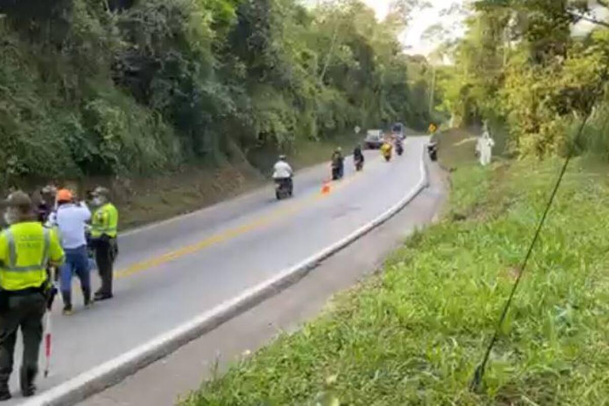 Conductor murió cuando el vehículo que manejaba se fue a un abismo en Lebrija. (Suministrada / VANGUARDIA). hogar