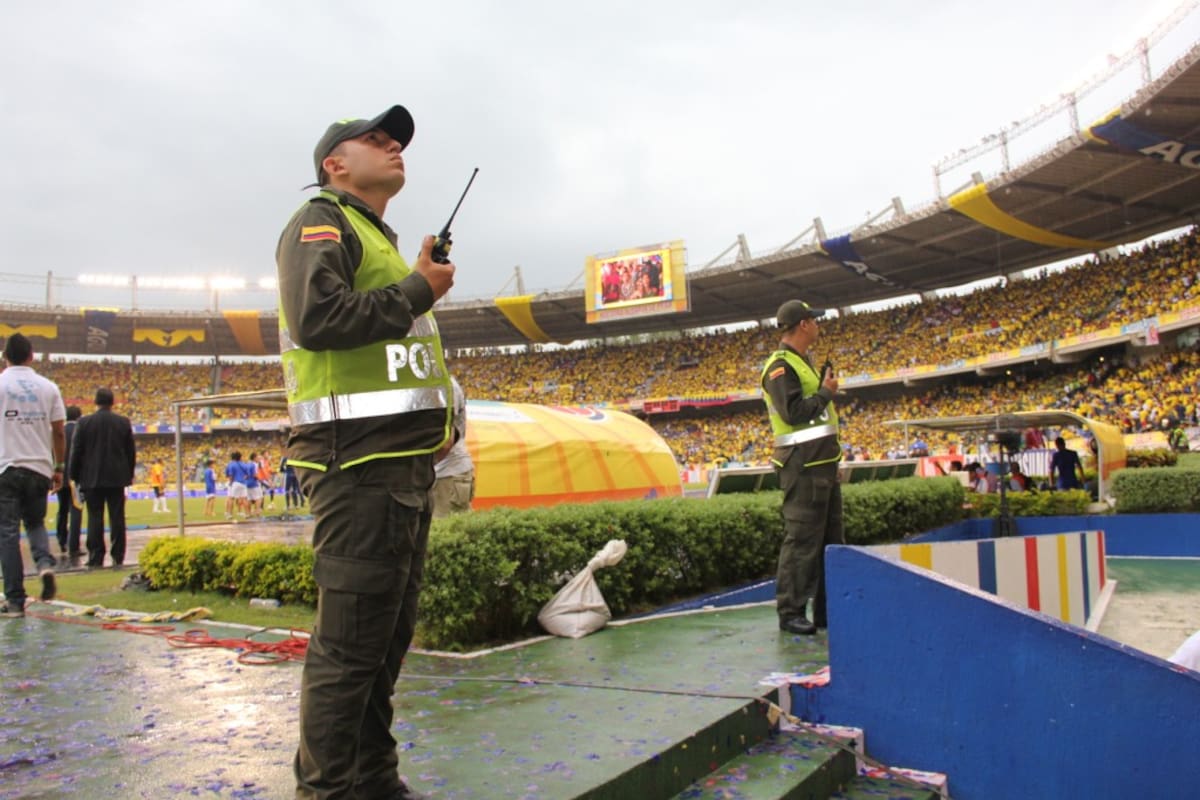 ¿Se acabó el debate en el fútbol colombiano? La decisión que redefine la seguridad en los estadios. Foto: Colprensa