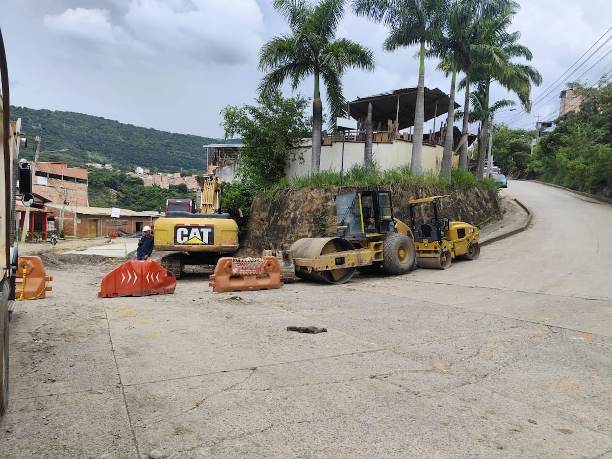 La carrera primera de San Gil es un proyecto financiado con recursos de regalías del departamento y tiene como fecha de terminación el 30 de noviembre de 2025. Foto suministrada/VANGUARDIA