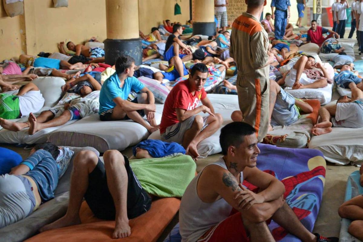 Expertos en salud aseguran que las probabilidades de que estas enfermades se expandan hacia los barrios aledaños a la Cárcel Modelo son muy bajas. (Foto: Archivo /VANGUARDIA LIBERAL)