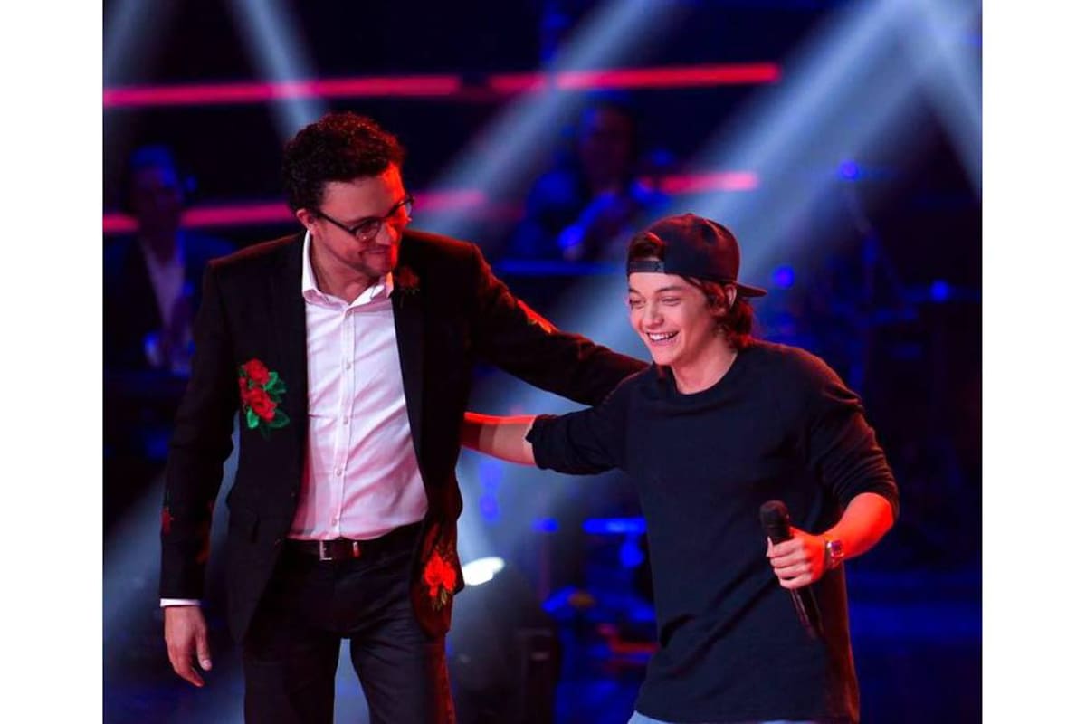 José Sebastián Pedraza Peñaloza, junto con Andrés Cepeda, primero en confiar en la voz del talentoso joven socorrano. (Foto: Suministrada/VANGUARDIA LIBERAL)