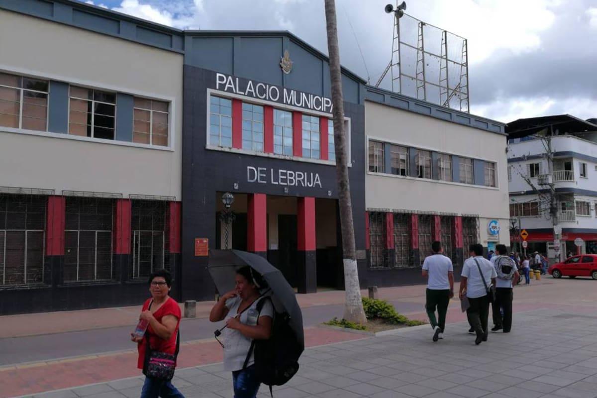 Los documentos se debían entregar en el despacho de la Secretaría General de la Alcaldía de Lebrija, plazo que venció ayer, 15 de junio. (Foto: Suministrada / VANGUARDIA LIBERAL)