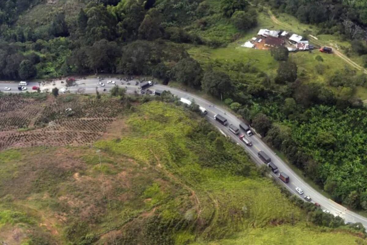 Secuestraron a policía en la vía Panamericana: envió mensaje de alerta antes de desaparecer. | Foto: El Colombiano.