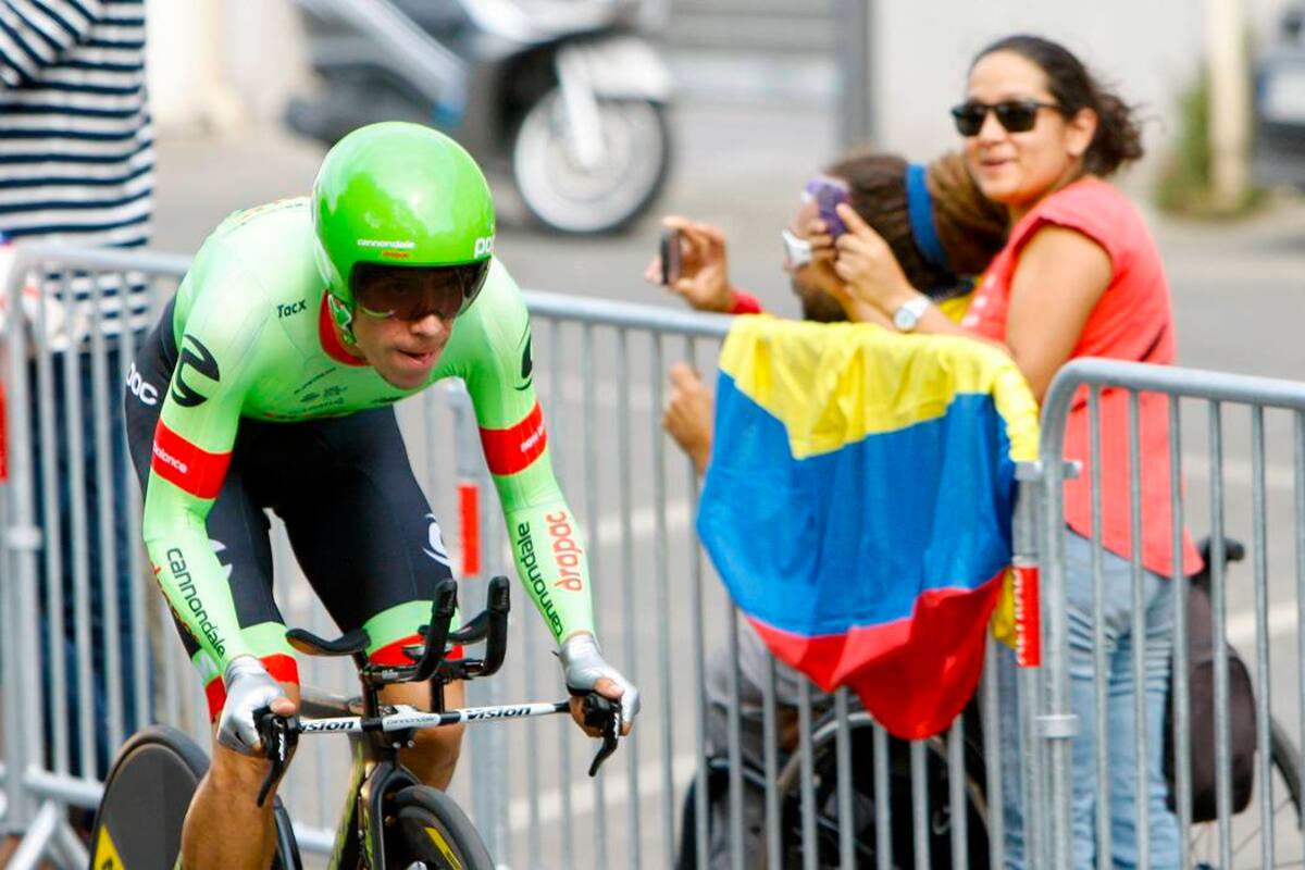 Haciendo una muy buena contrarreloj, en la que se chocó contra unas vallas, el colombiano Rigoberto alcanzó el segundo lugar del podio del Tour de Francia, convirtiéndose en el tercer pedalista nacional, tras Fabio Parra y Nairo Quintana que logra esa hazaña. (Foto: Cortesía Luis Barbosa / VANGUARDIA LIBERAL)