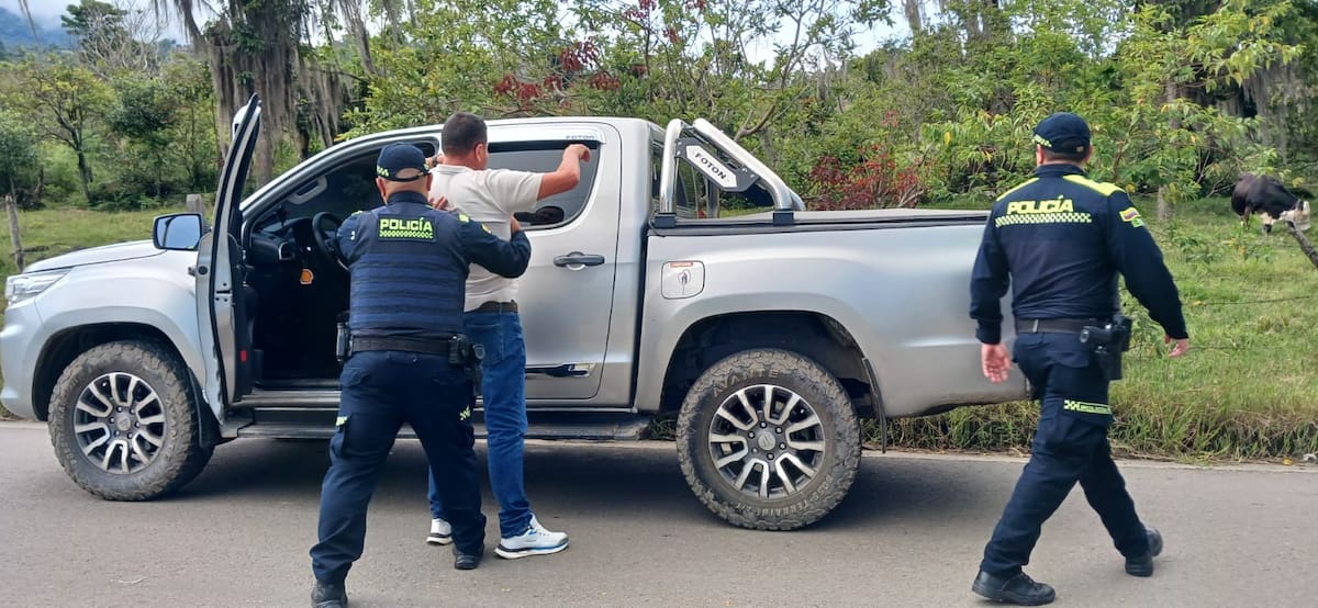 La Policía Nacional desplegará más de 2.185 uniformados en Santander para garantizar la seguridad durante la segunda vuelta presidencial. Habrá cobertura en los 78 municipios de su jurisdicción.
