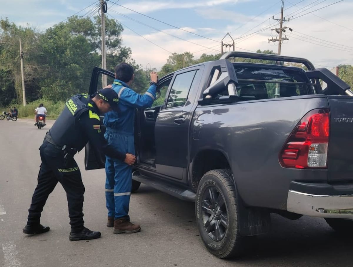 Desde este viernes se desplegó un plan especial por parte de la fuerza pública para garantizar la seguridad durante el Puente de Reyes en Barrancabermeja.
Suministrada/Vanguardia