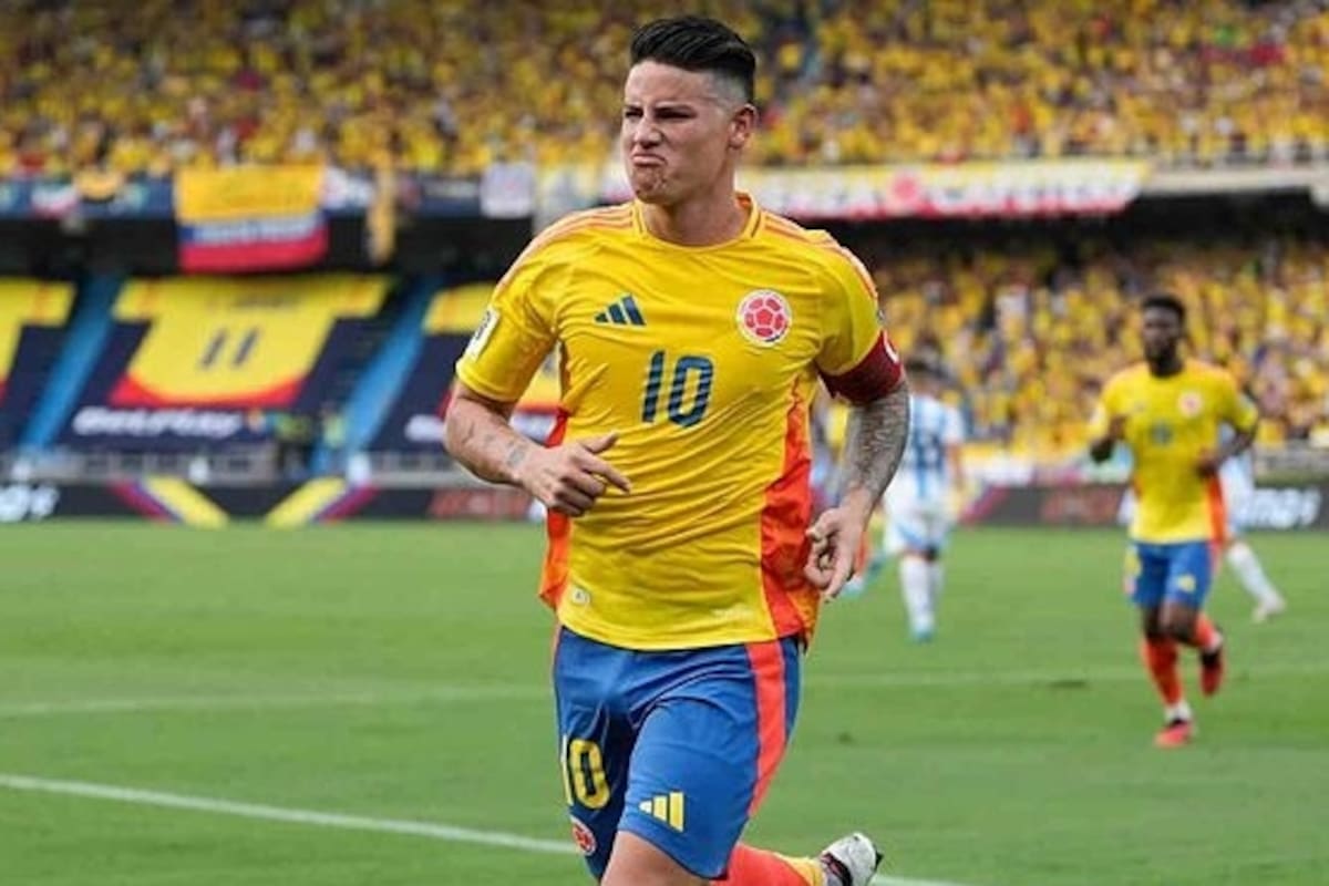 James Rodríguez le otorgó la victoria 2-1 a la selección Colombia ante Argentina en la jornada ocho de las Eliminatorias Sudamericanas. Foto: 'X' FCF.