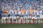 Uruguay enfrenta a Cabo Verde con su historia a cuestas