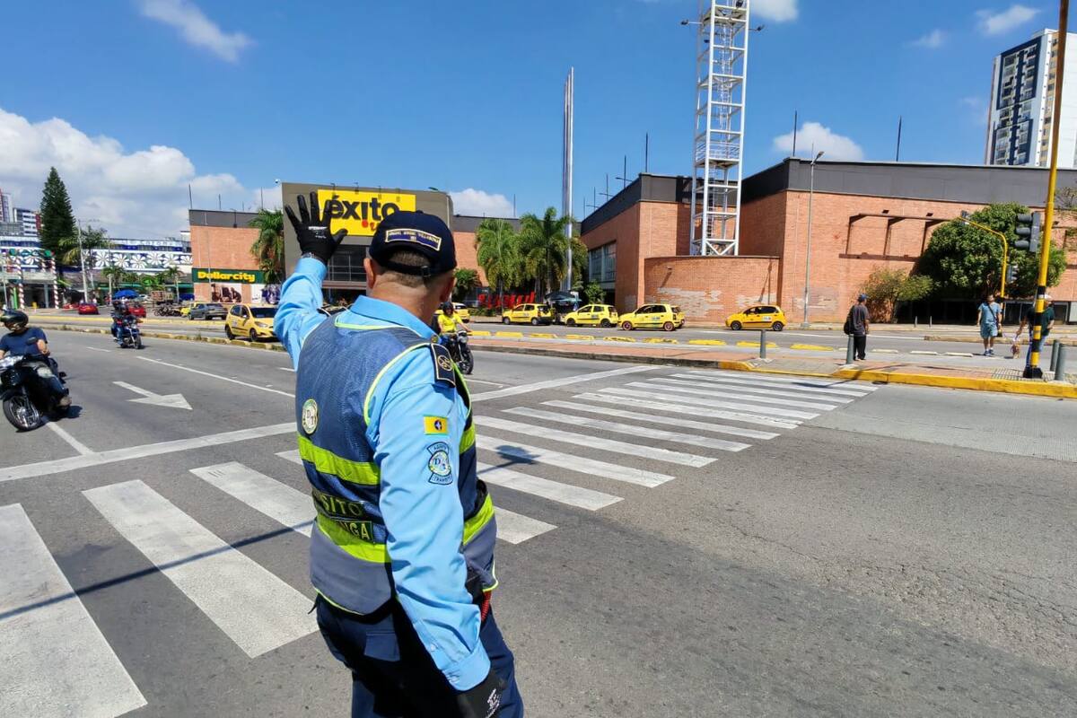 Robo a la red semafórica de Bucaramanga. Marco Valencia/Vanguardia