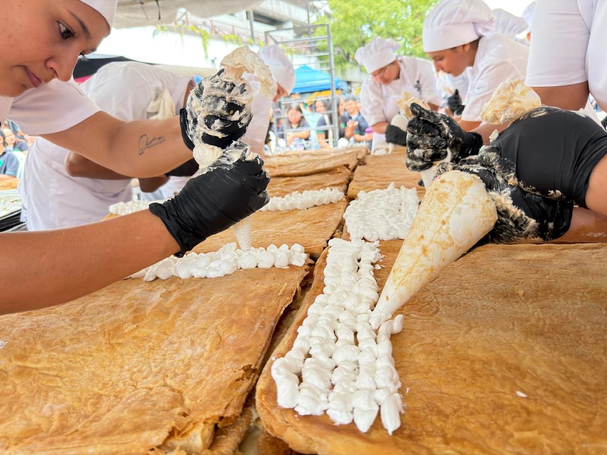 Los aprendices mostraton sus productos y emprendimientos en el festival 'Viva la masa madre'.