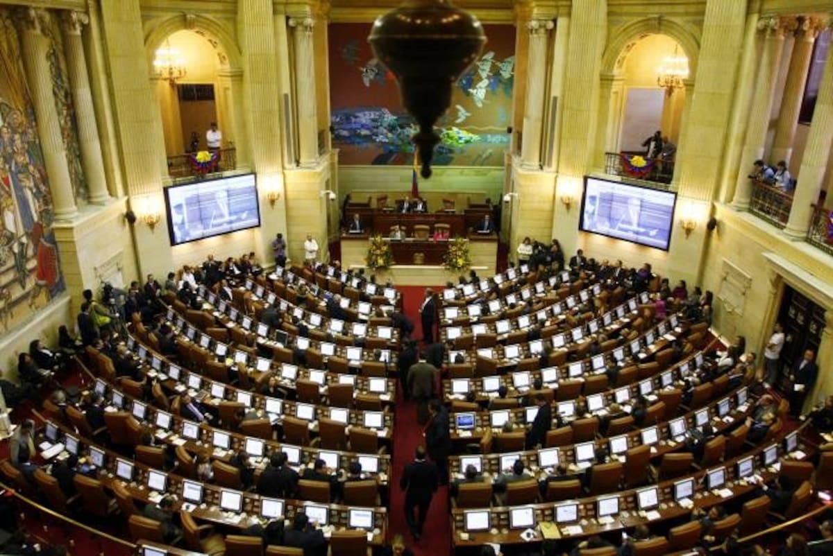 Serán elegidos 102 senadores y 182 representantes entre 3.231 aspirantes.
Foto: Senado.