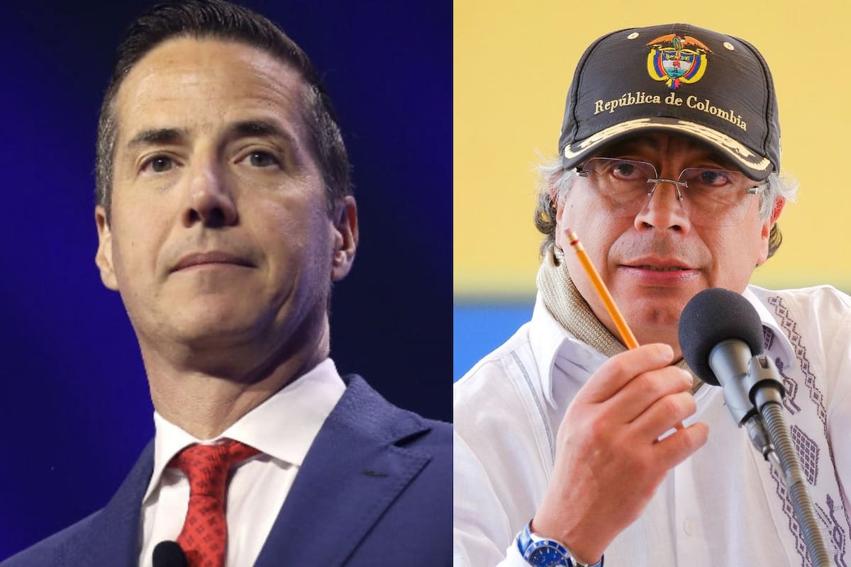 Senador republicano Bernie Moreno (I) y el presidente de Colombia Gustavo Petro (D).