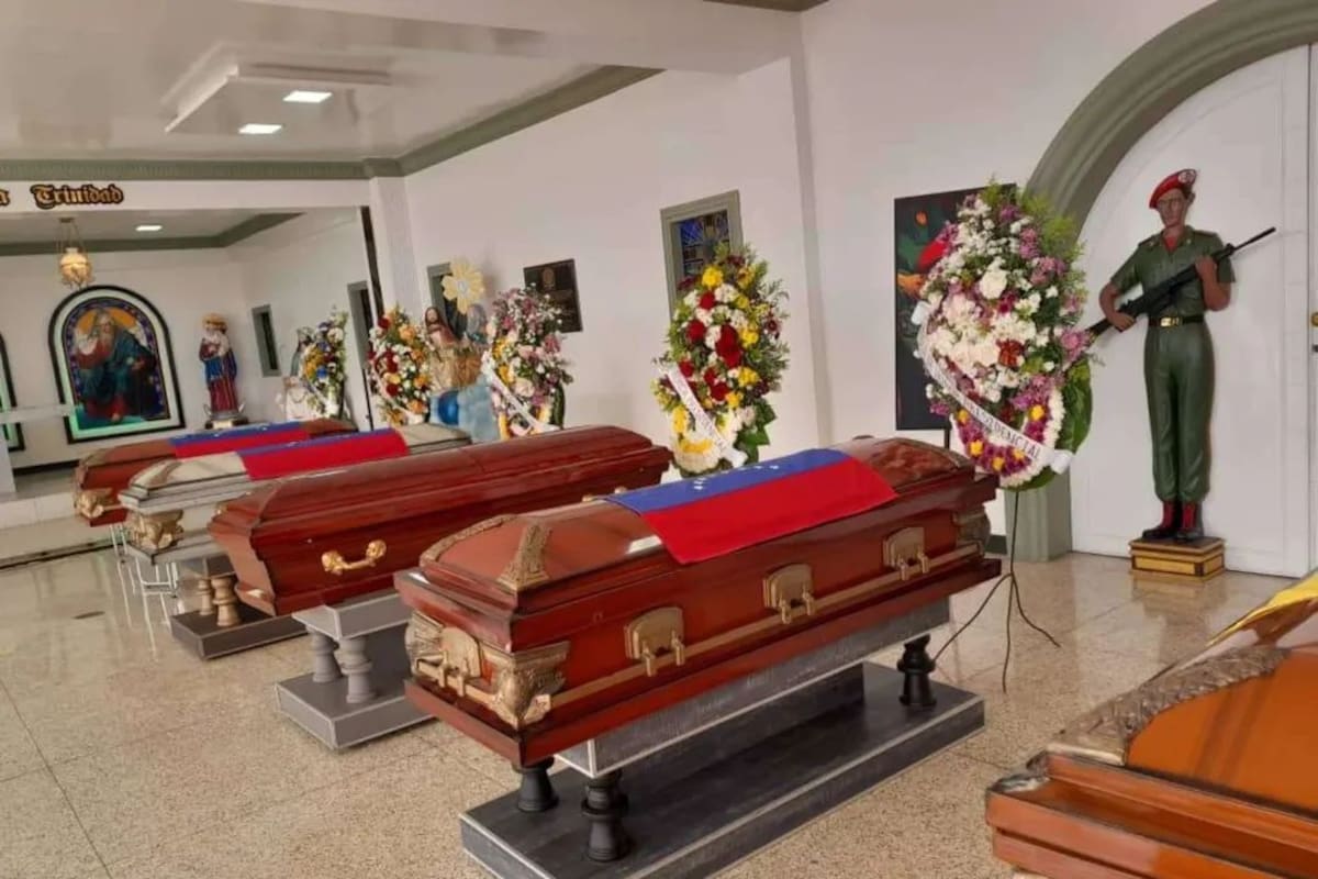 Comienzan a circular imágenes de los actos fúnebres de los militares muertos la madrugada del 3 de enero en Caracas tras la captura de Nicolás Maduro y su esposa Cilia Florez.
