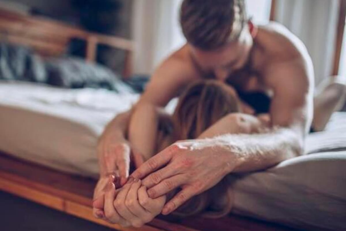 Haciendo algunas cosas sencillas puedes revitalizar tu vida sexual y fortalecer la conexión emocional en tu relación de manera significativa. Getty Images / VANGUARDIA