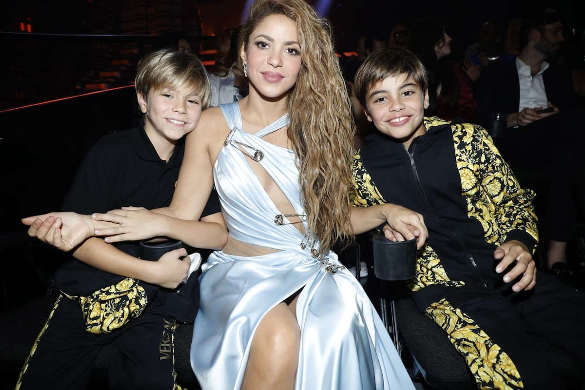 Shakira, Milan y Sasha. //Foto: tomada de internet.