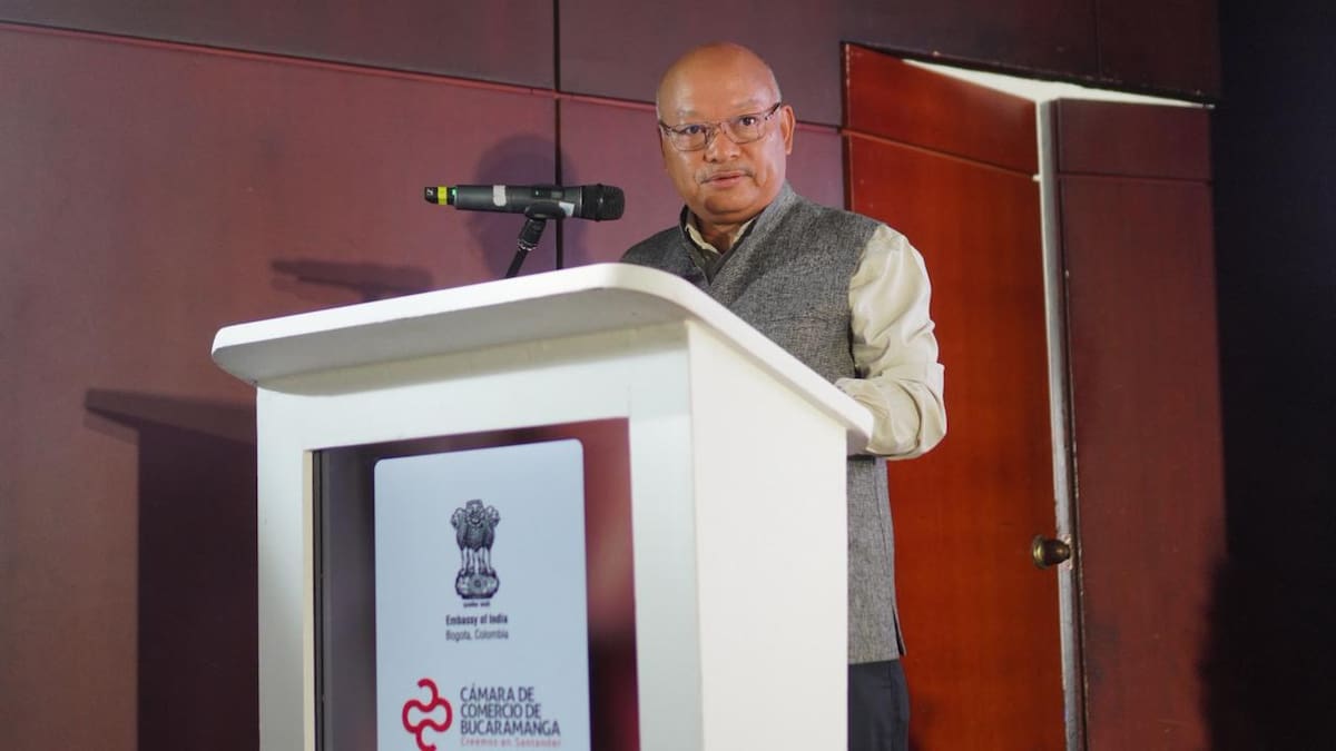 Shri Vanlalhuma embajador de la India en Colombia