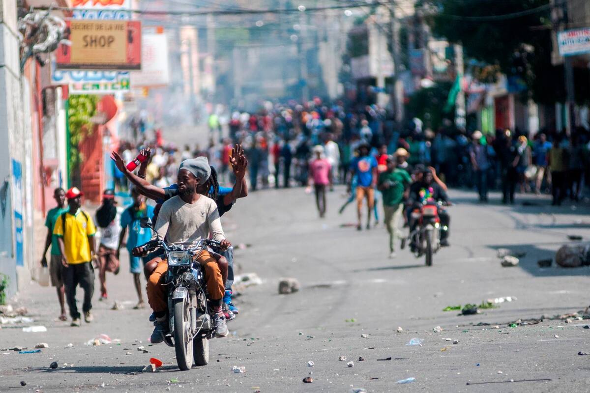 Sigue tensión en Haití pese a llamado al diálogo del presidente Moise. (FOTO) EFE / VANGUARDIA LIBERAL