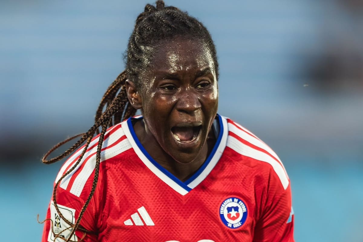 Sindicato chileno defiende a jugadora de origen colombiano por racismo en redes sociales. Foto: @LaRoja