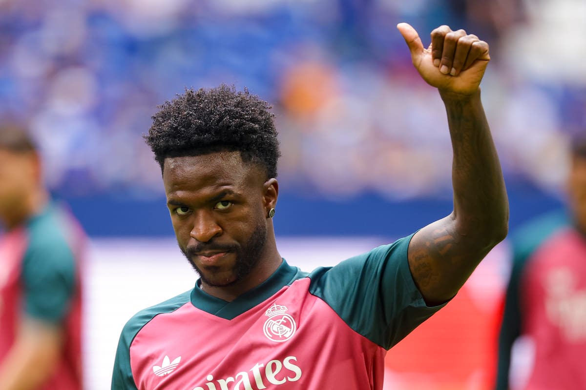 GELSENKIRCHEN (Germany), 17/08/2026.- Vinicius Junior of Madrid reacts ahead the friendly soccer match between Schalke 04 and Real Madrid in Gelsenkirchen, Germany, 16 August 2026. (Futbol, Amistoso, Alemania) EFE/EPA/CHRISTOPHER NEUNDORF