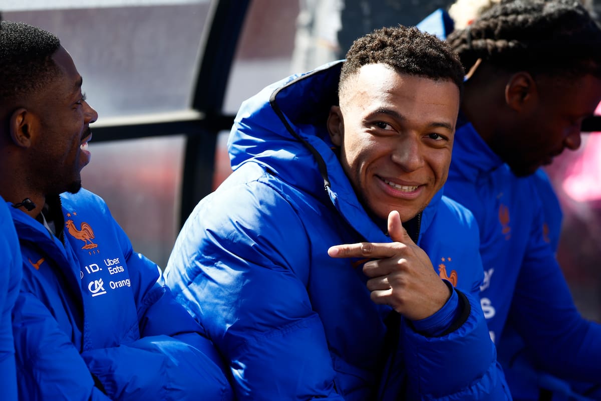 LANDOVER (United States), 29/03/2026.- Frances Kylian Mbappe gestures ahead of the friendly soccer match between Colombia and France in Landover, Maryland, USA, 29 March 2026. (Futbol, Amistoso, Francia) EFE/EPA/WILL OLIVER