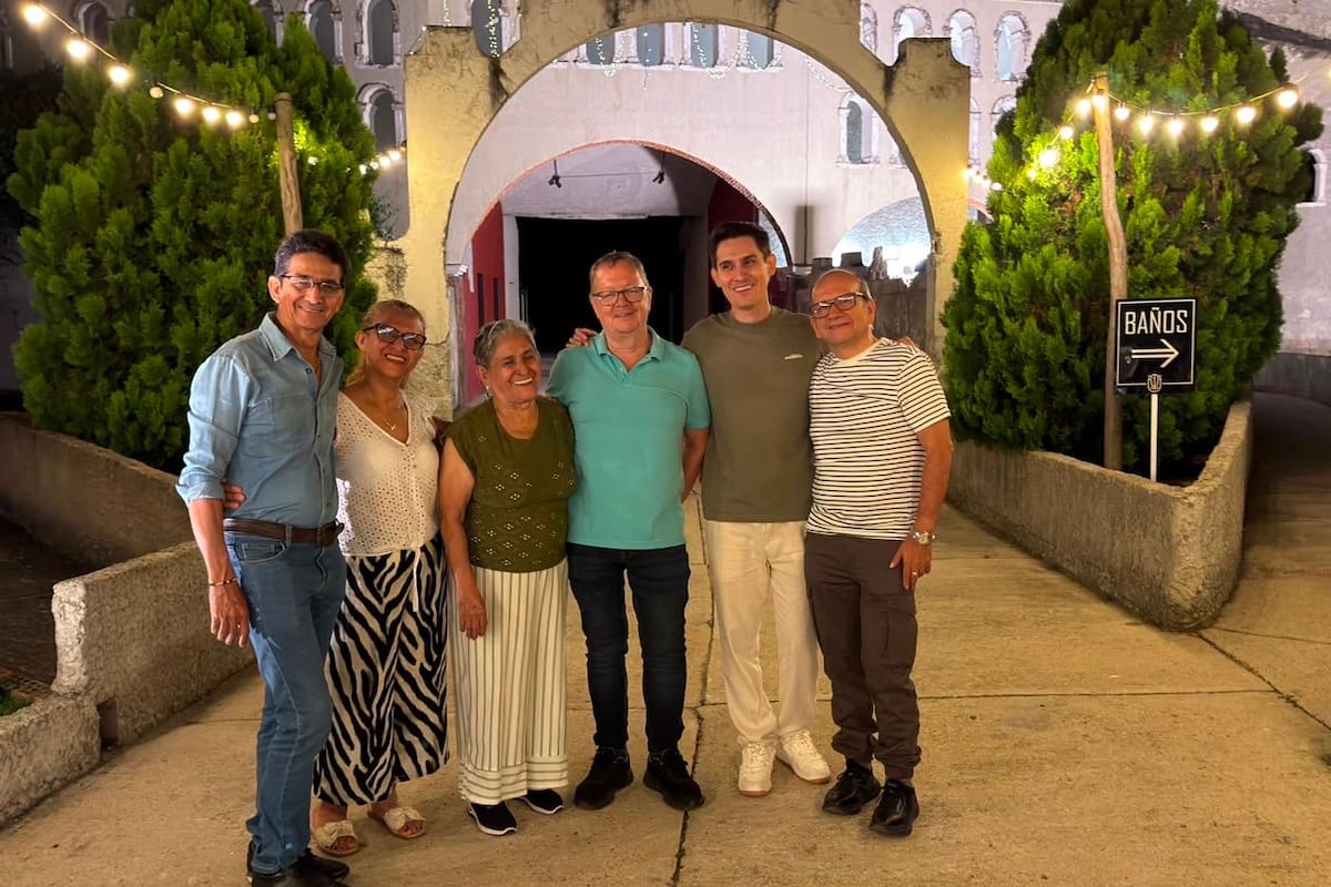 Fernando Camargo López, Olga Lucía Segura Serrano, Ana de Dios Serrano de Segura, Rafael Alejandro Rivera Archila, Walter David Camargo Segura y Reynaldo Rodríguez Moreno.