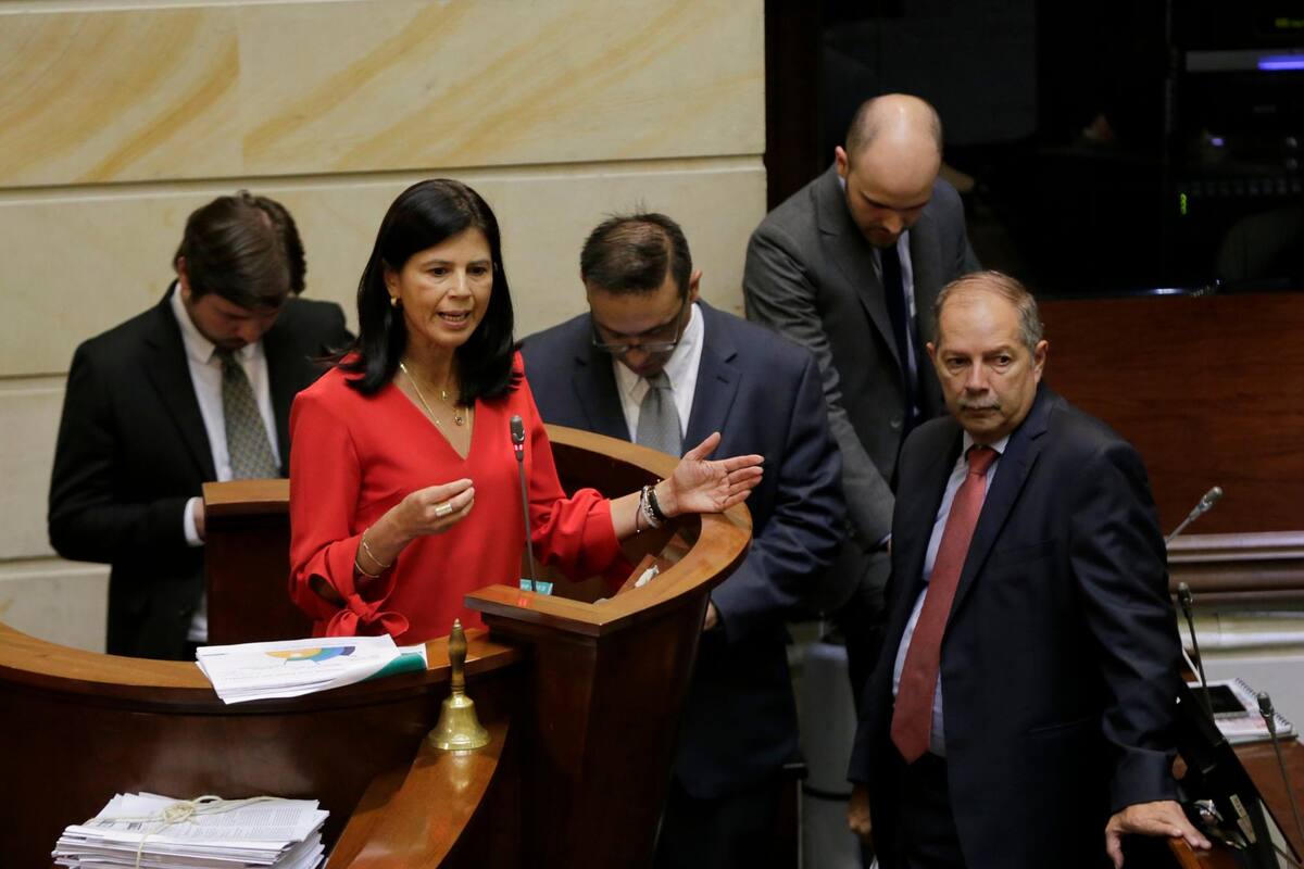 El proyecto del Plan de Desarrollo ha sido criticado por no tener definidos recurso específicos para el proceso de posconflicto con las Farc.