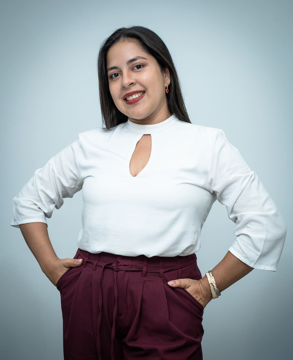 Para Karen Julieth Sánchez, hablar de educación financiera es hablar también de sueños, decisiones y oportunidades. Desde ‘Soy Abundancia’, esta comunicadora social y periodista acompaña a mujeres con diferentes historias y aspiraciones para que encuentren herramientas que les permitan avanzar hacia una mayor autonomía económica.
