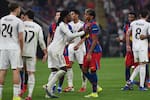 Barcelona vs. Real Madrid: hora, canal de TV y dónde ver en vivo el clásico de LaLiga