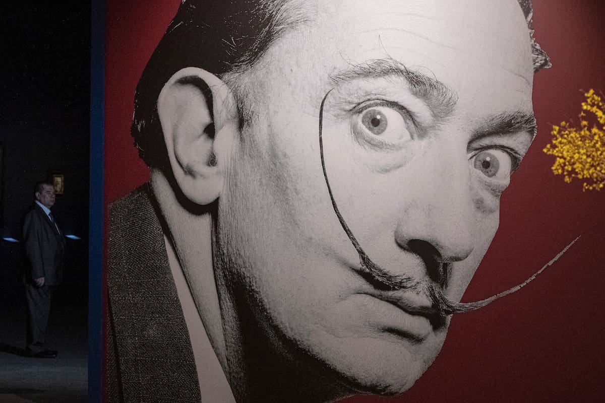 Subasta en Bogotá incluirá 190 obras de renombrados artistas como Dalí, Basquiat y Magritte. Foto: EFE/Vanguardia