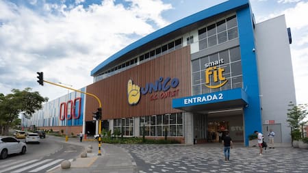 UNICO C.C. Outlet Bucaramanga convierte junio en una fiesta de fútbol, familia y descuentos