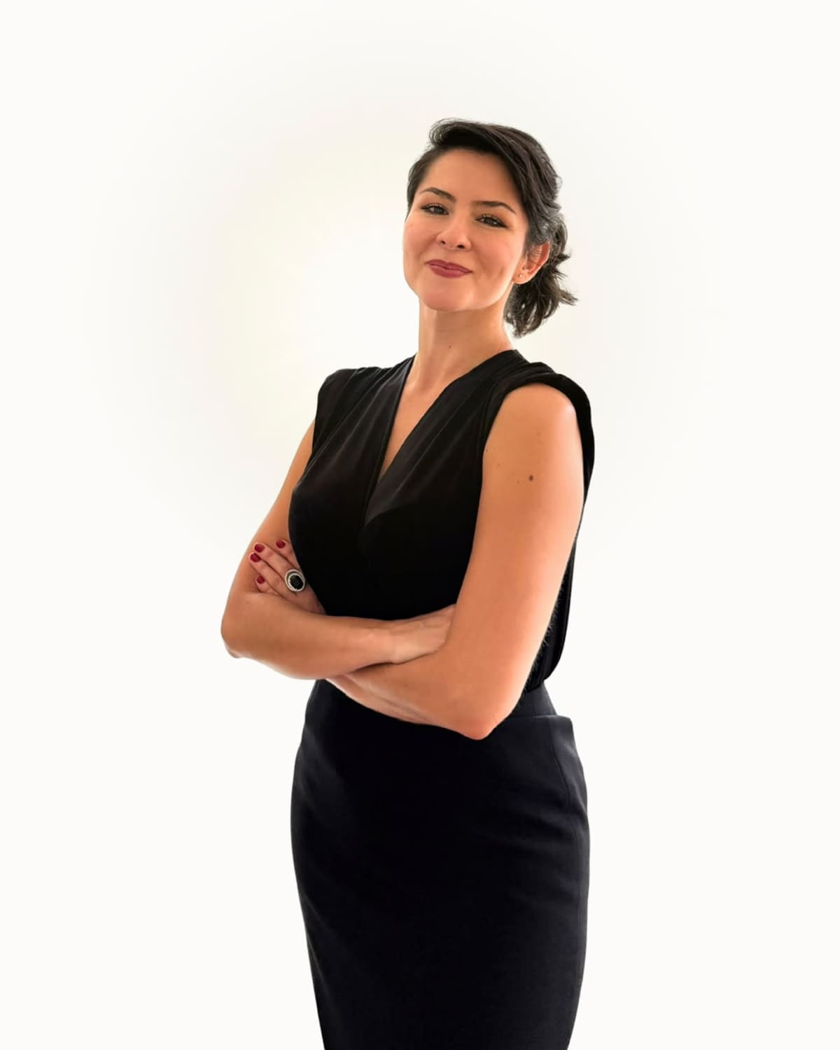Sylvia Ramírez tenía una carrera como abogada y un lugar asegurado en la firma de su familia, pero quería hacer algo diferente. Hoy es una de las voces colombianas que más habla sobre felicidad y liderazgo.