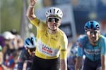 Tadej Pogacar gana etapa 2 del Tour de Romandía 2026: resultados, clasificación general y así les fue a los colombianos