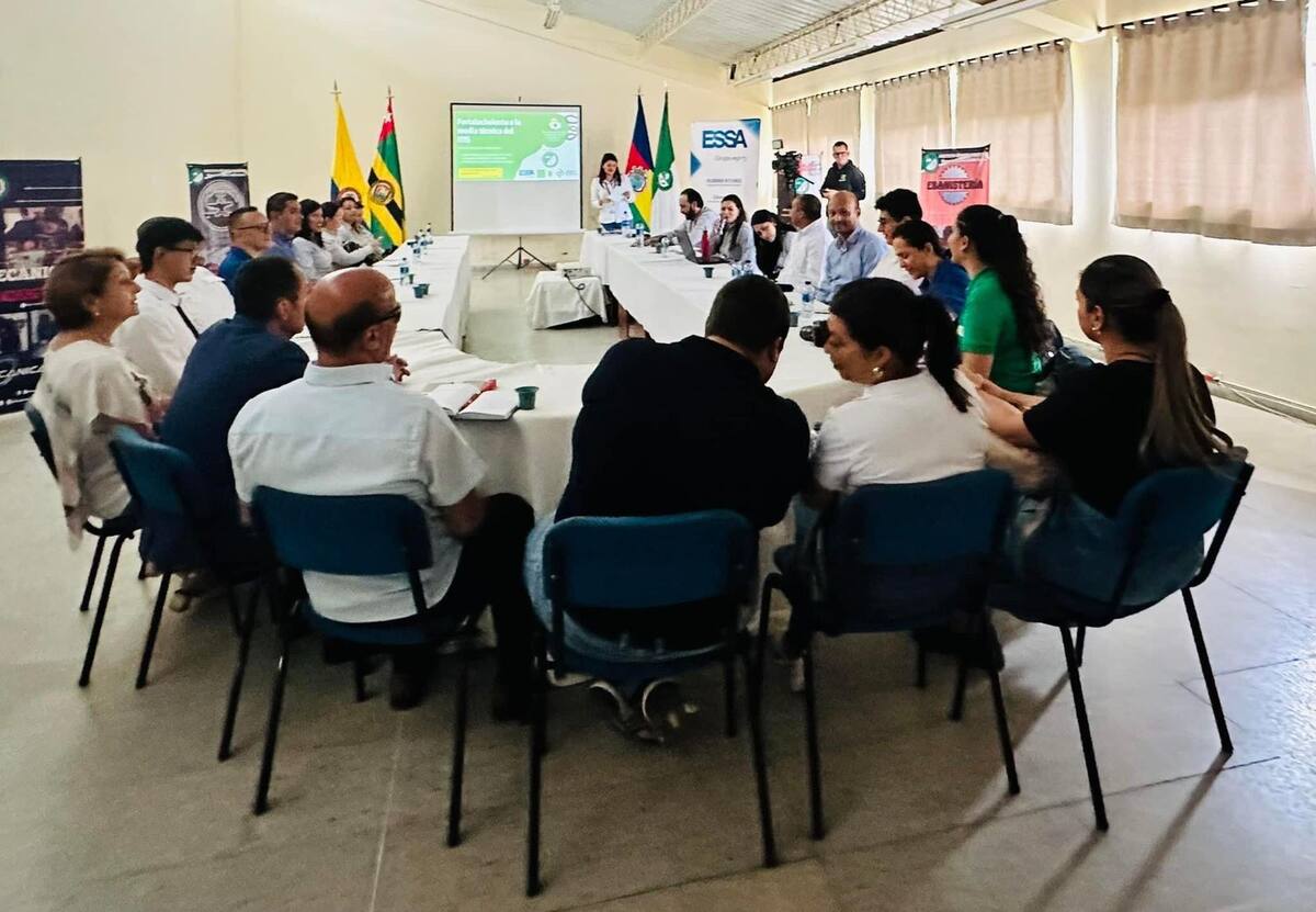 El proyecto para modernizar los talleres de electricidad del ITIS en Socorro se realiza con el apoyo de la ESSA, la UIS y la Cámara de Comercio de Bucaramanga.