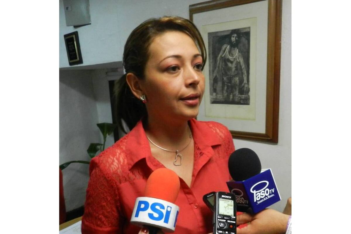 La propuesta del taller es poder capacitar y aclarar, en diversos temas, a las empresas, empleados públicos y personas que trabajen y contraten con el estado. (Foto: Óscar Carrascal Torrado/VANGUARDIA LIBERAL)