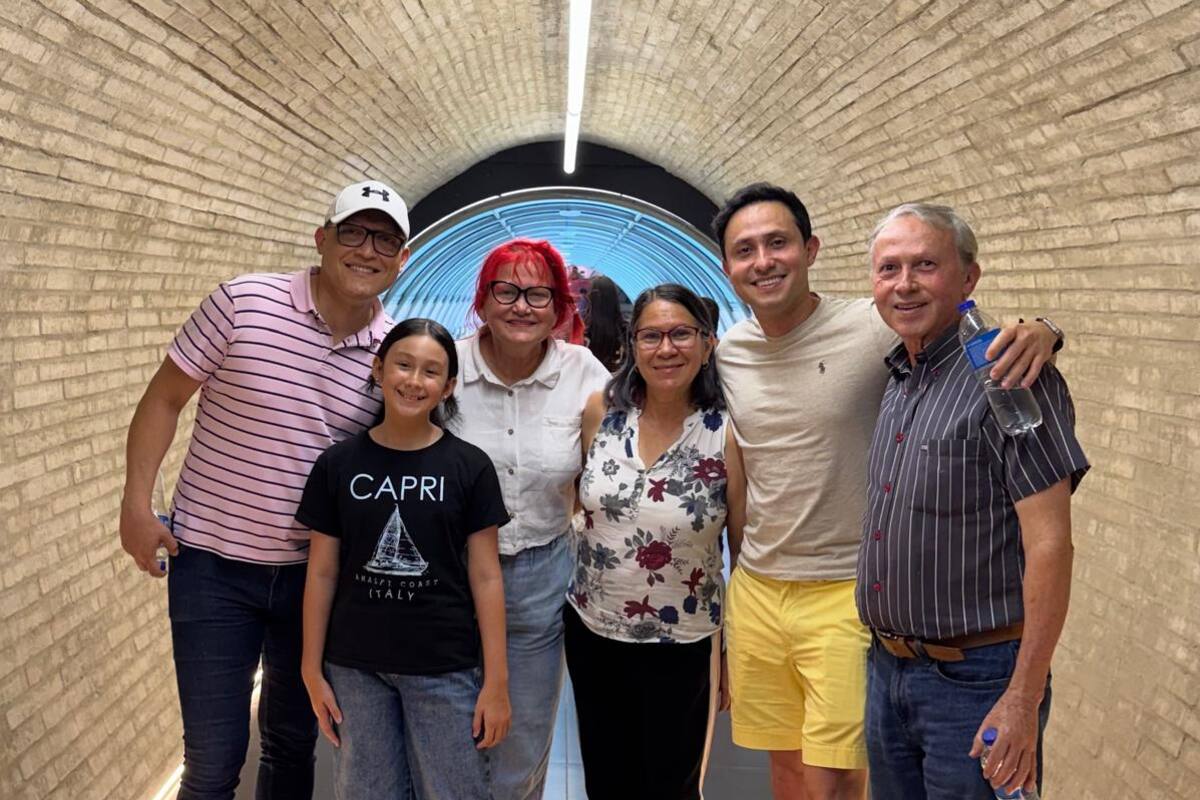 Giovanni Alexander Lineros Franco, Antonella Lineros, Gloria Franco, Ruth López, Ricardo Andrés Lineros Franco y Aresio Lineros Rodríguez. Suministrada / VANGUARDIA