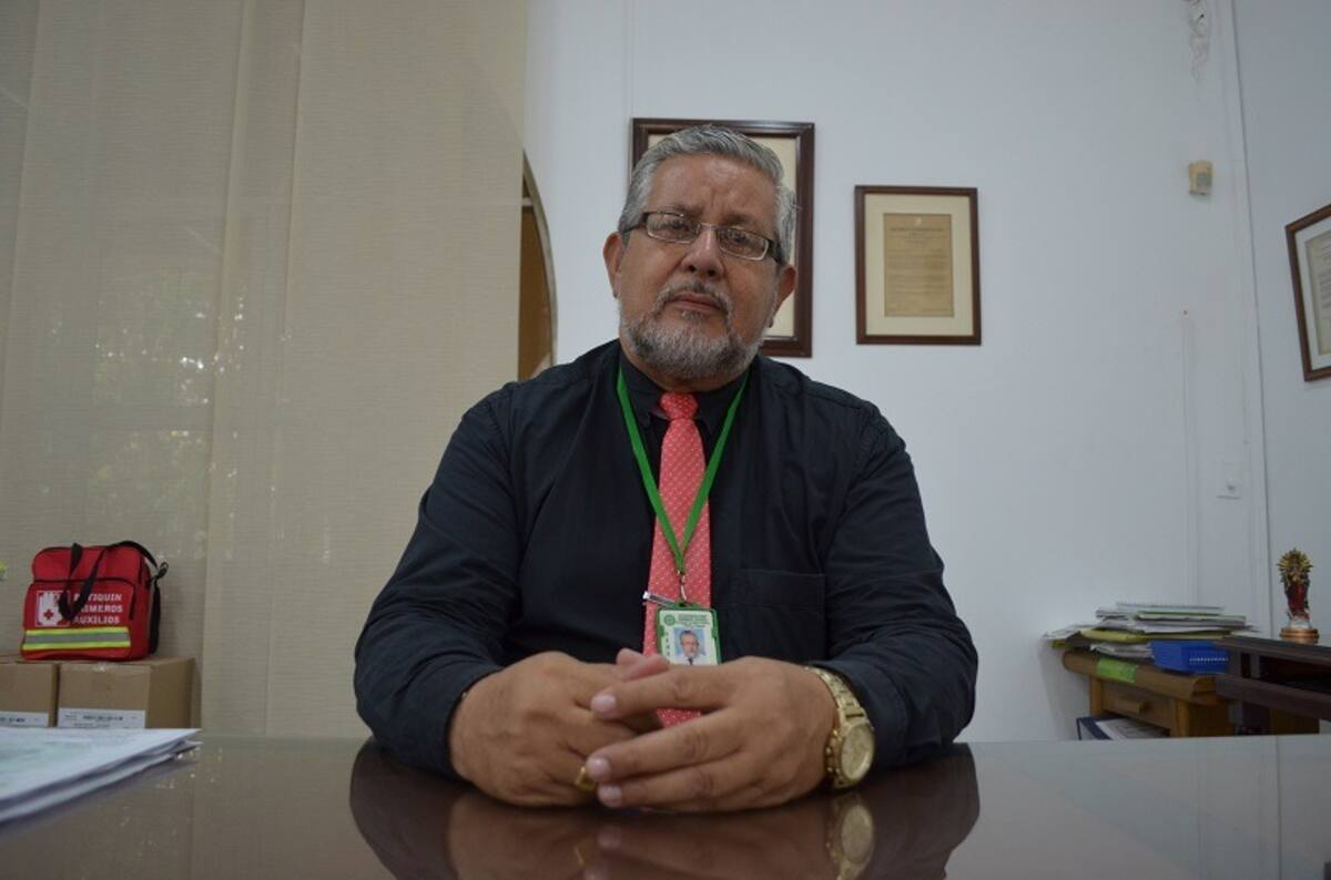 José Joaquín Claros Méndez, rector.