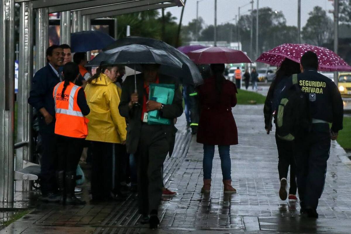 El Ideam reiteró que las autoridades regionales deben estar atentas al incremento de estas condiciones climáticas en varios afluentes del país. (Foto: Archivo Colprensa / VANGUARDIA LIBERAL )