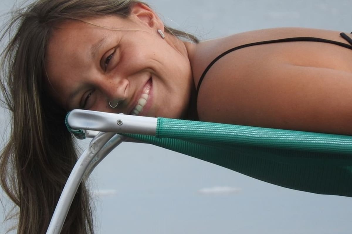 Tenía 33 años y era de Tres Arroyos. Había viajado a la Costa para el encuentro anual de la empresa de marketing digital de su primo, donde ella trabajaba.