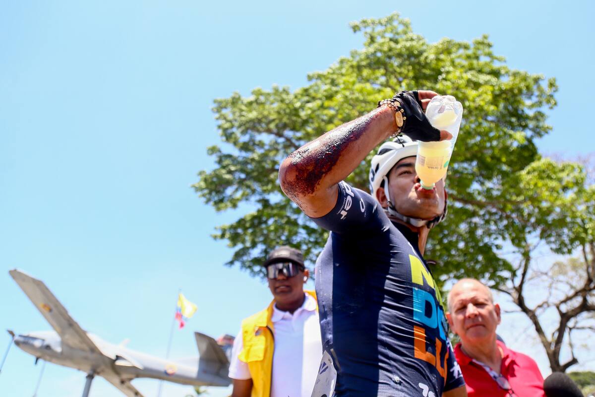 Puerto Salgar, Cundinamarca. Septiembre 22 de 2025. En el municipio de Puerto Salgar finalizó la tercera etapa del Clásico RCN con 182,3km pasando por municipios como, El Santuario, Doradal y Puerto Triunfo, de la cual fue ganador el ciclista Wilmar Paredes del Team Medellín. (Colprensa - Lina Gasca)