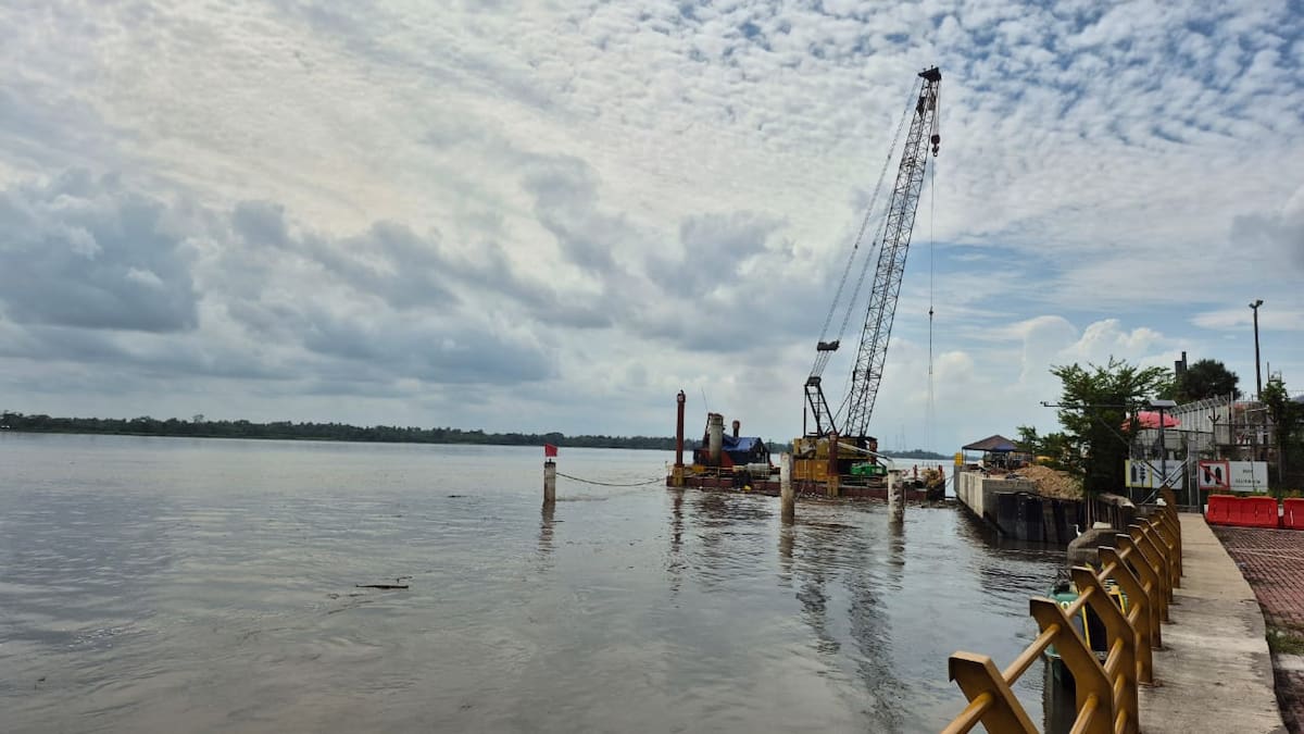 Así se encuentra por estos días la Terminal Yuma de Barrancabermeja en el río Magdalena.