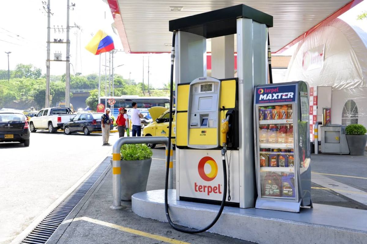 Durante el año pasado Terpel transformó 165 estaciones de servicio en el país. Santander tendrá tres tiendas Al Toque. (Foto: Laura Herrera/VANGUARDIA LIBERAL)