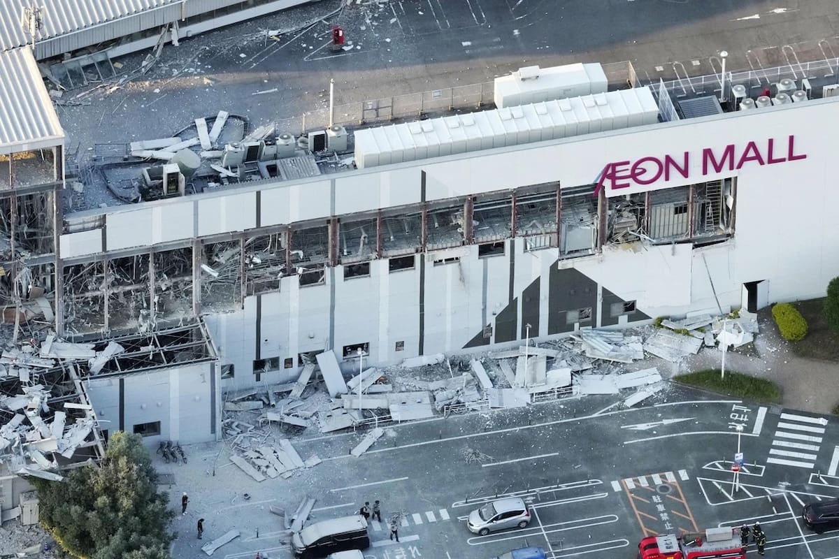 Terremoto en Japón provoca colapso de centro comercial: hay decenas de trabajadores desaparecidos.
Foto: redes sociales.